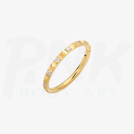 Argola Piramide Zirconia Gold