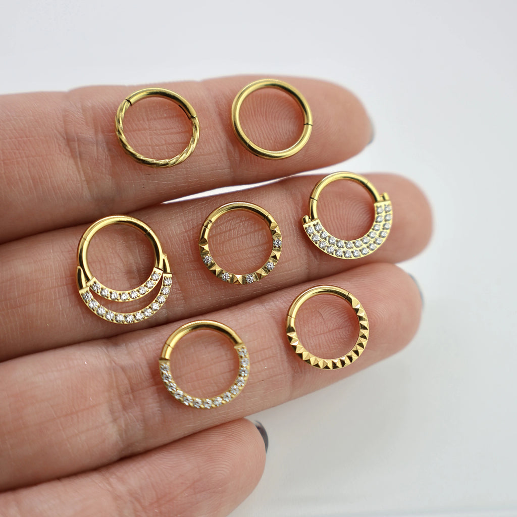 Argola Piramide Zirconia Frente Gold